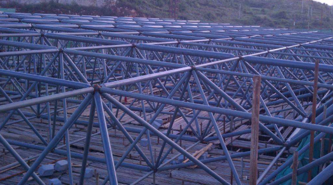 长治概述网架加工中对钢材的质量的过细恳求